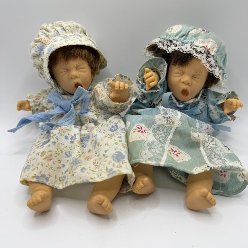 GiGo My Pals Yawning Baby Doll Set Vintage Cottagecore Nursery